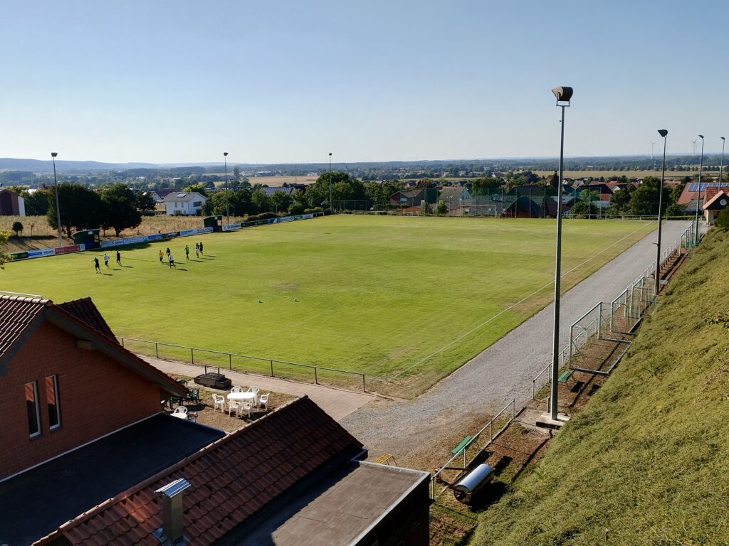 Rasenplatz Wiehenstraße